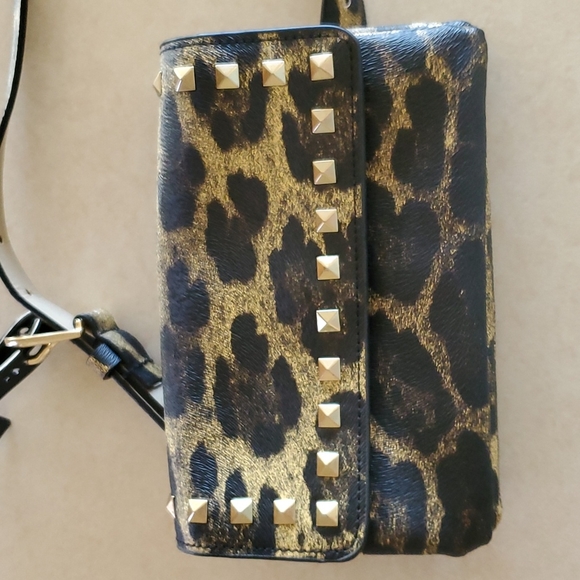Ana and ava waist bag  NWT, leopard print w/ gold studs - Picture 2 of 7